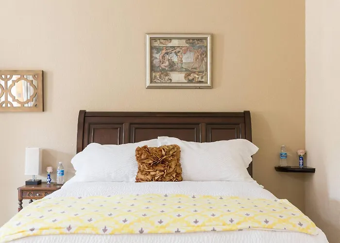 Guest house Wellness Casita With Hot Tub, Outdoor Sauna & Private Courtyard Sedona