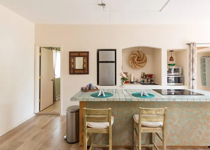 Guest house Wellness Casita With Hot Tub, Outdoor Sauna & Private Courtyard 4*